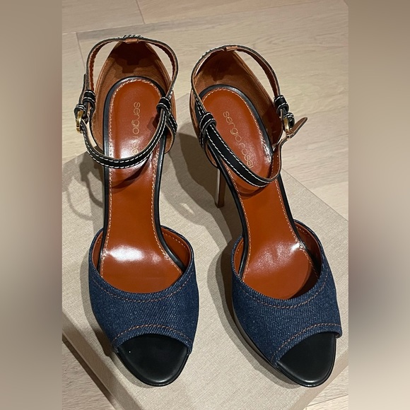 Sergio Rossi Heels  Sz. 39 BNIB - Picture 2 of 7